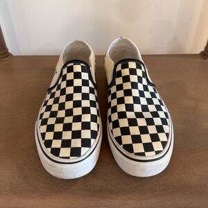 Checkered vans size 8.5